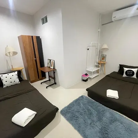 Bell Lifestyle Hostel Phuket-3